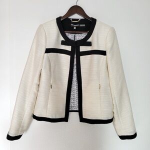 Ivory Color Contrast Smart Jacket